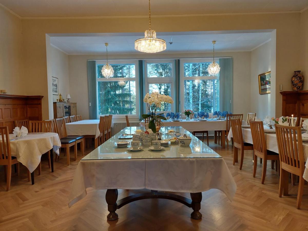 Birgittagarden - Gaesthem - Birgittasystrarna Bed & Breakfast Falun Ngoại thất bức ảnh